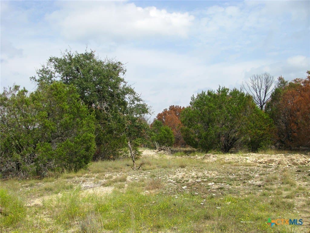 10.01 acres in Hamilton County