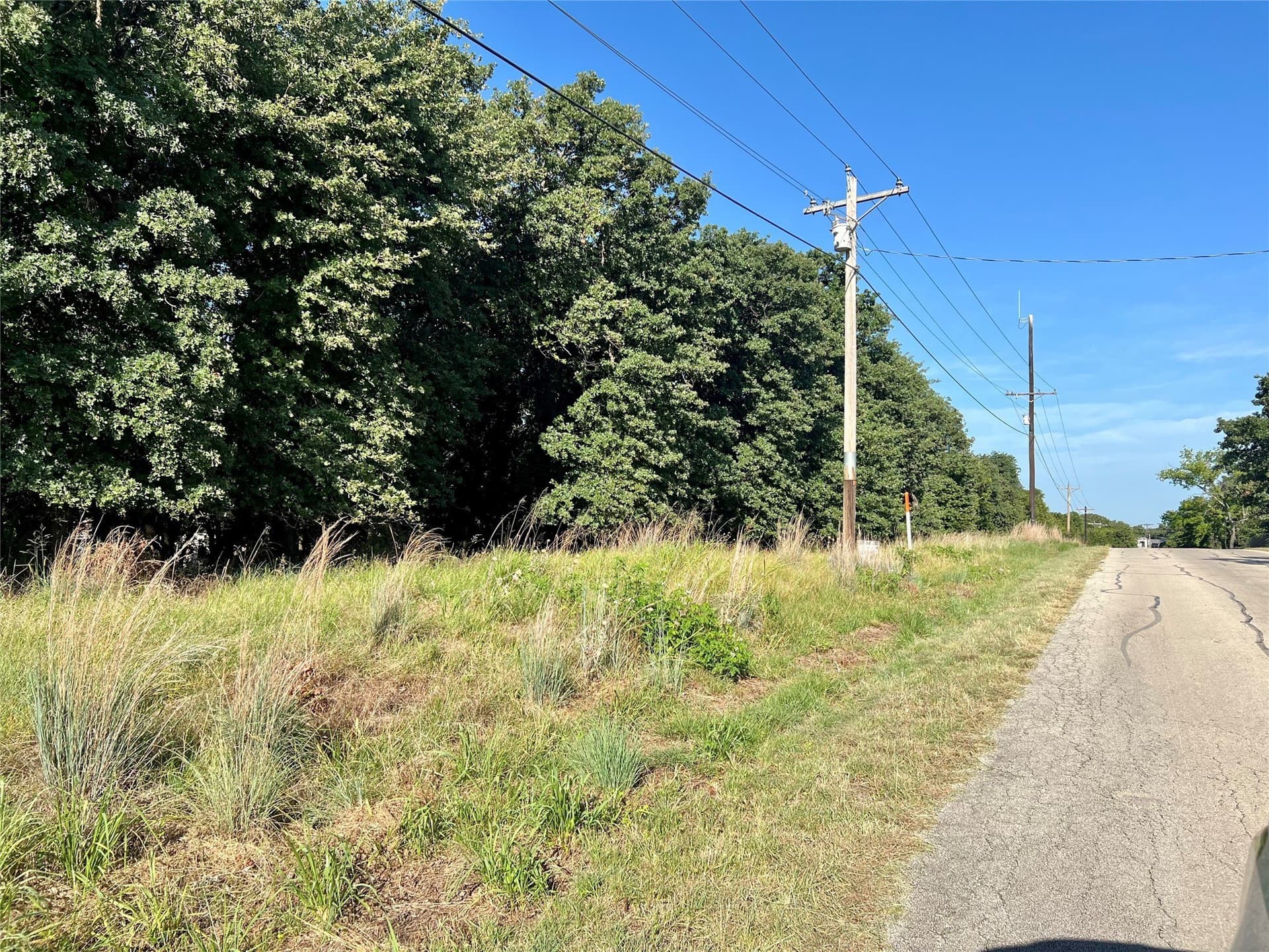 0.55 acres in Montague County - photo 3