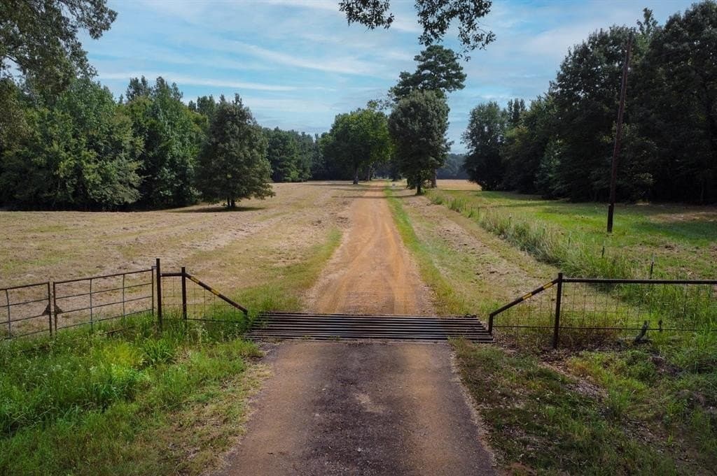 194 acres in Anderson County