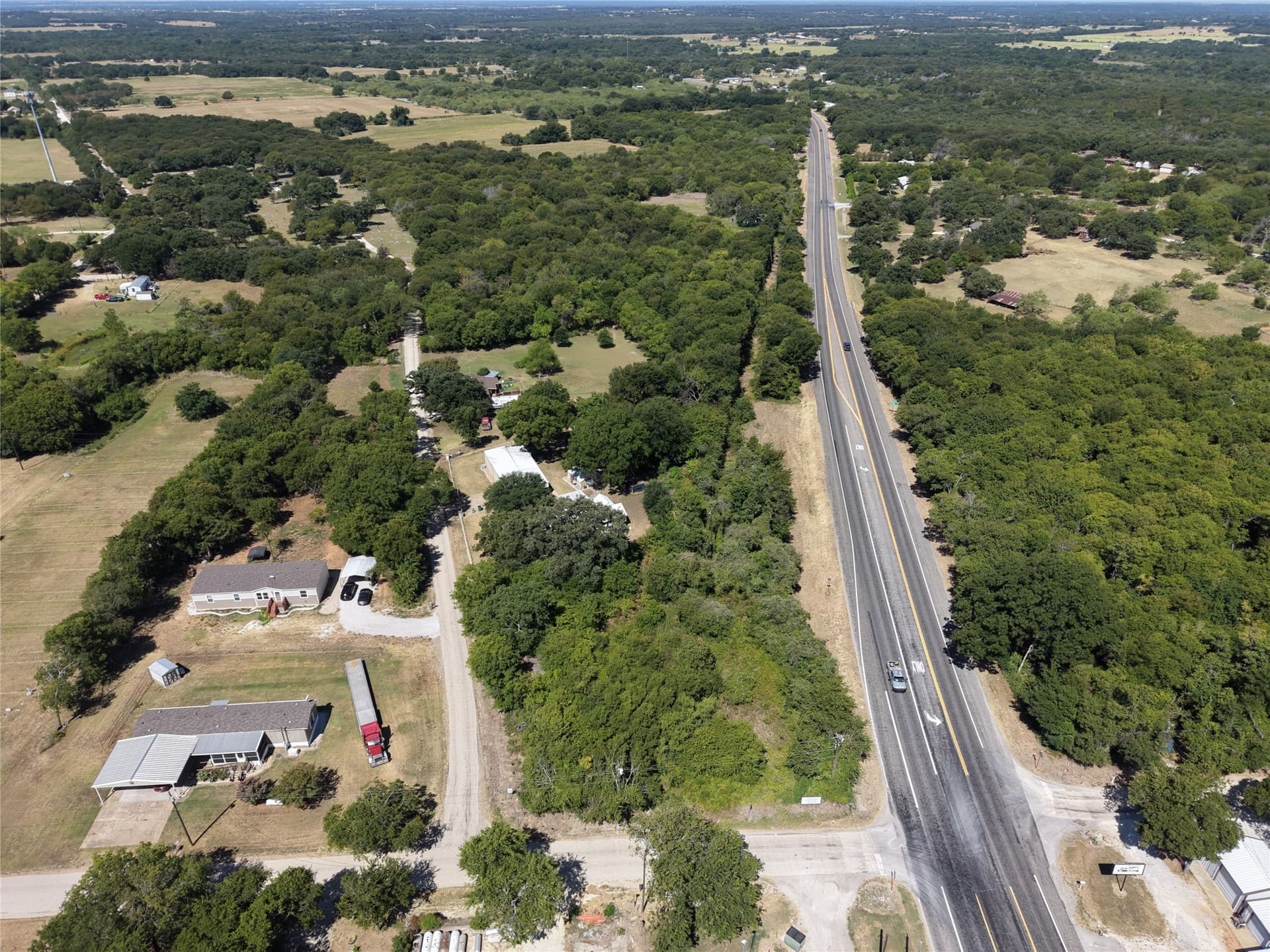 10.49 acres in Hill County - photo 2