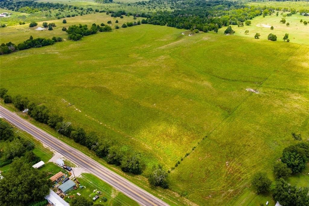 16.3 acres in Kaufman County gallery image 3