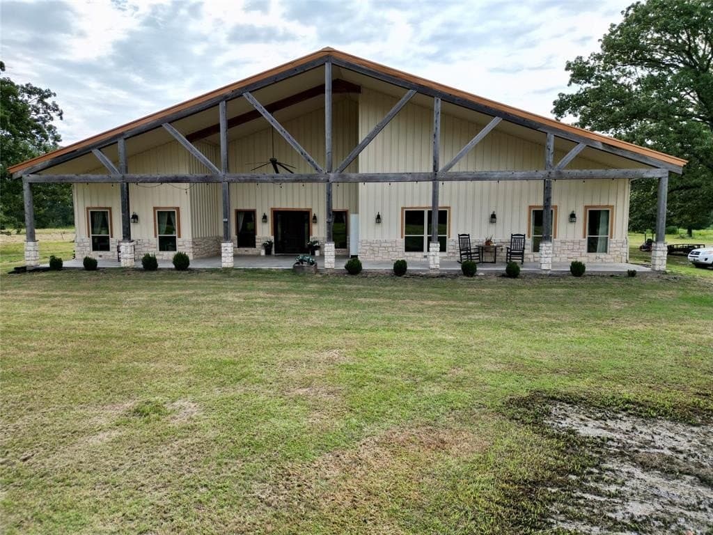 10 acres in Red River (TX) County