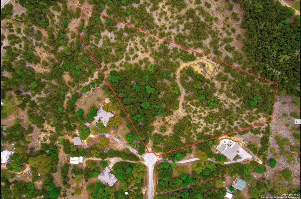 5 acres in Bandera County