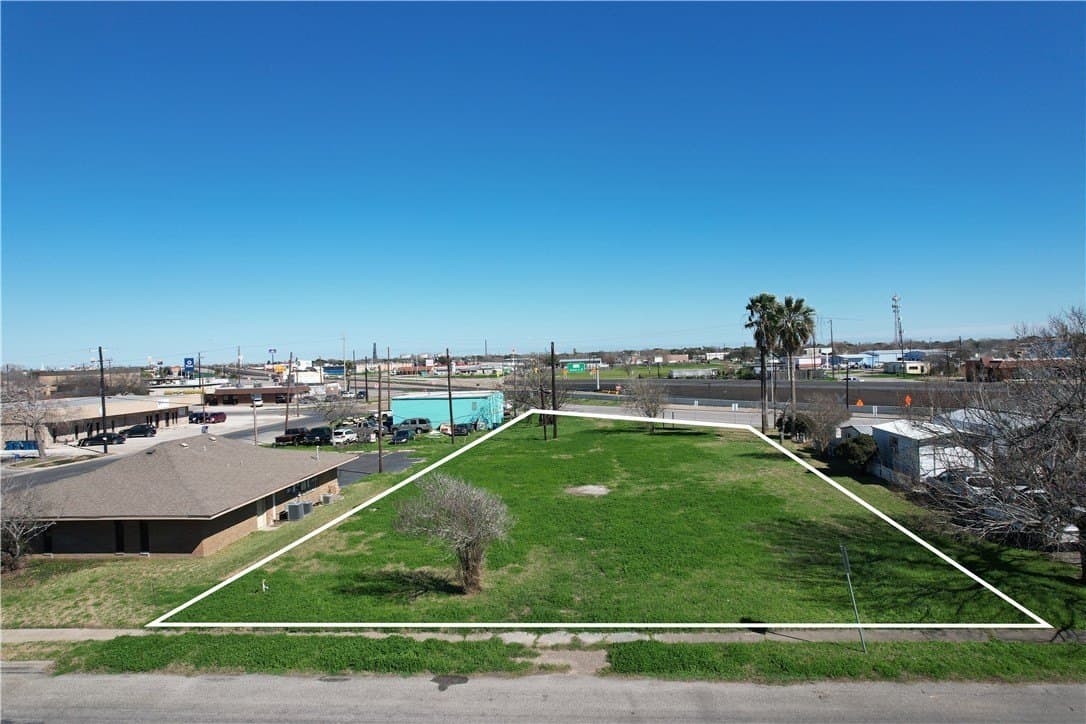 0.19 acres in San Patricio County - photo 6
