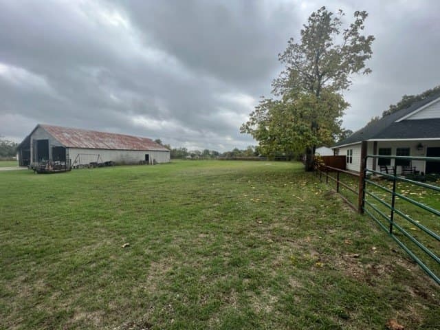1.8 acres in Grayson County - photo 4