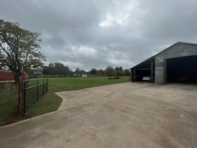 1.8 acres in Grayson County - photo 2
