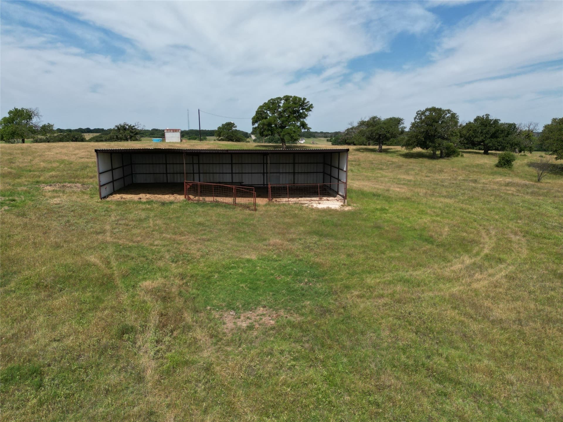 440.18 acres in Montague County - photo 17