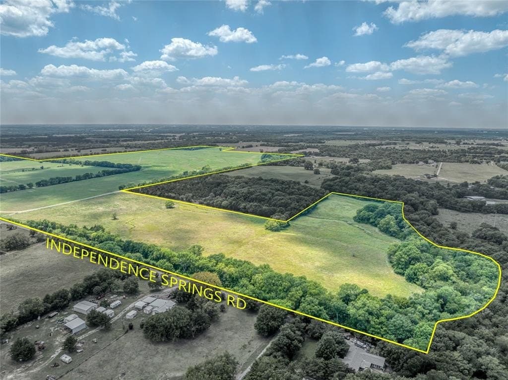 587 acres in Grayson County gallery image 4