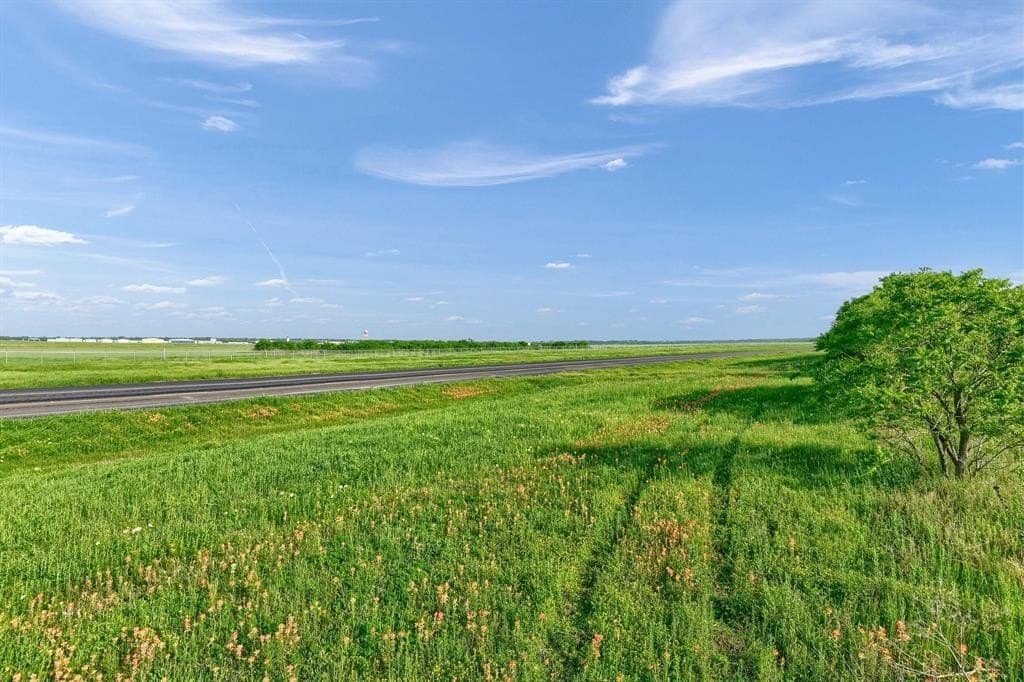 209 acres in Grayson County gallery image 4