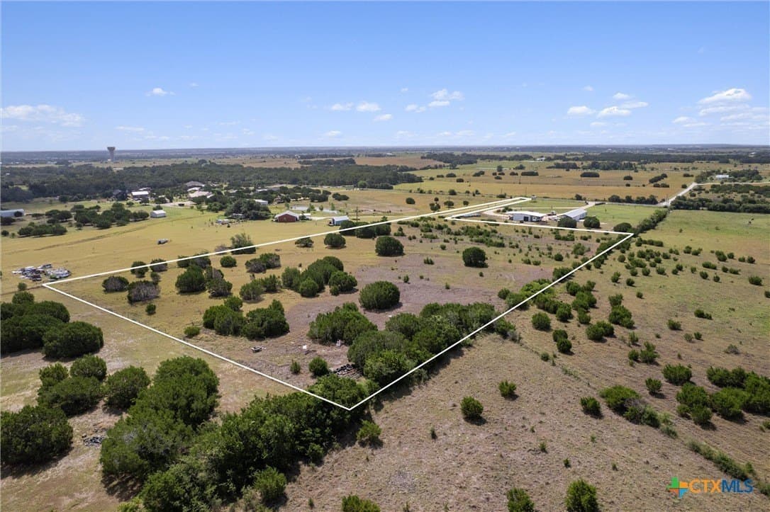 6.82 acres in Williamson County gallery image 2