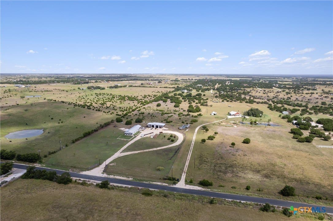 6.82 acres in Williamson County gallery image 4