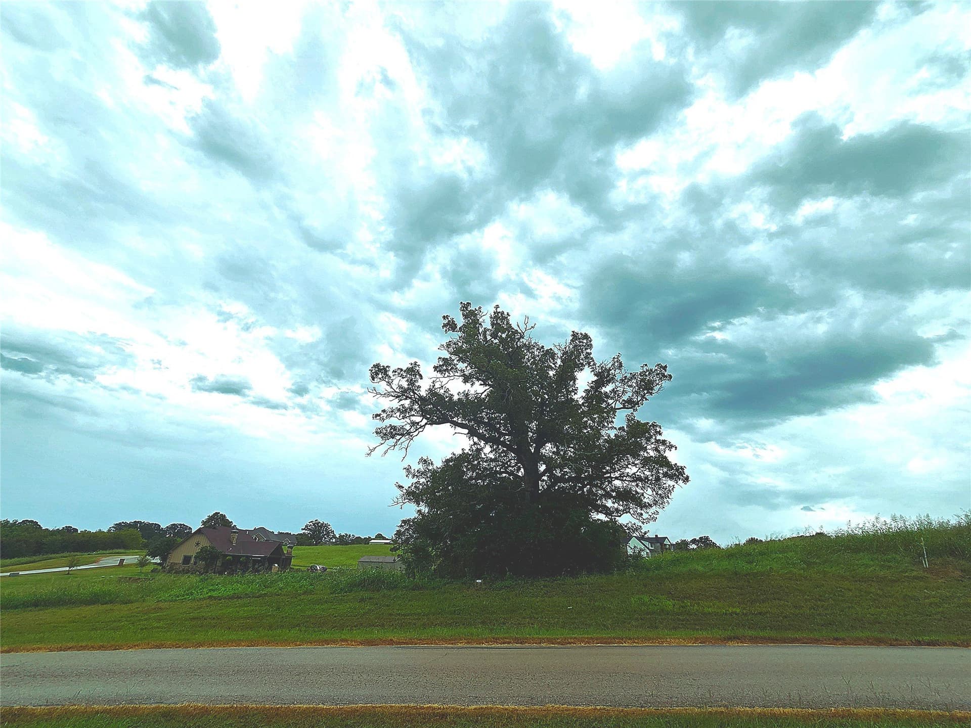 1.08 acres in Henderson County