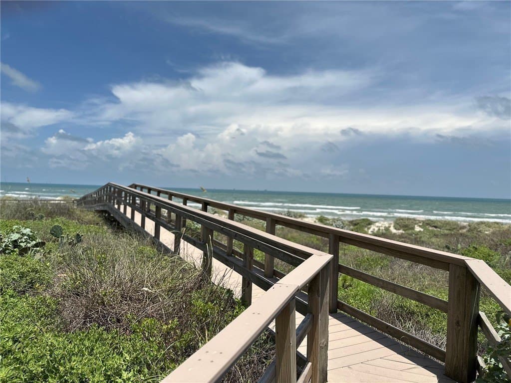 0.15 acres in Nueces County - photo 21