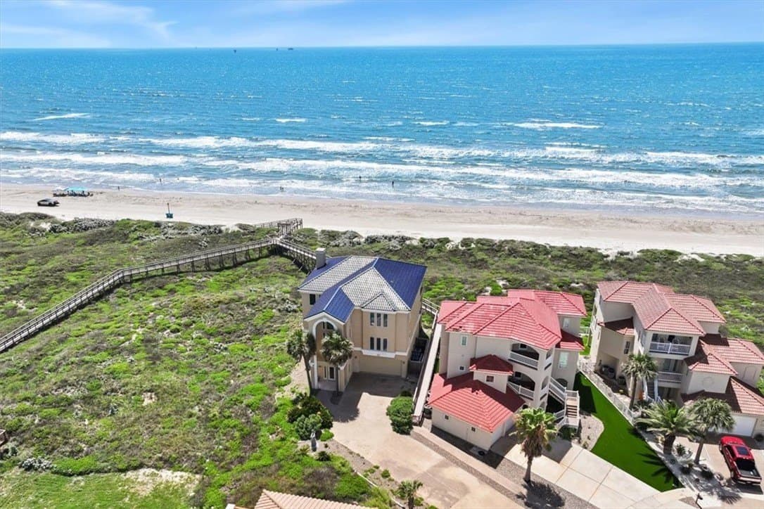 0.15 acres in Nueces County - photo 19