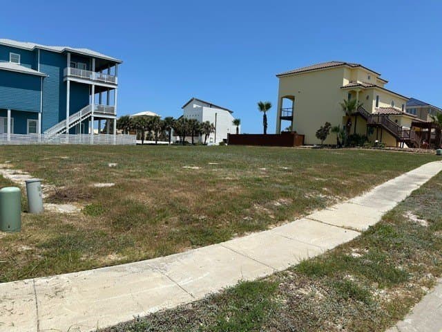 0.15 acres in Nueces County - photo 10