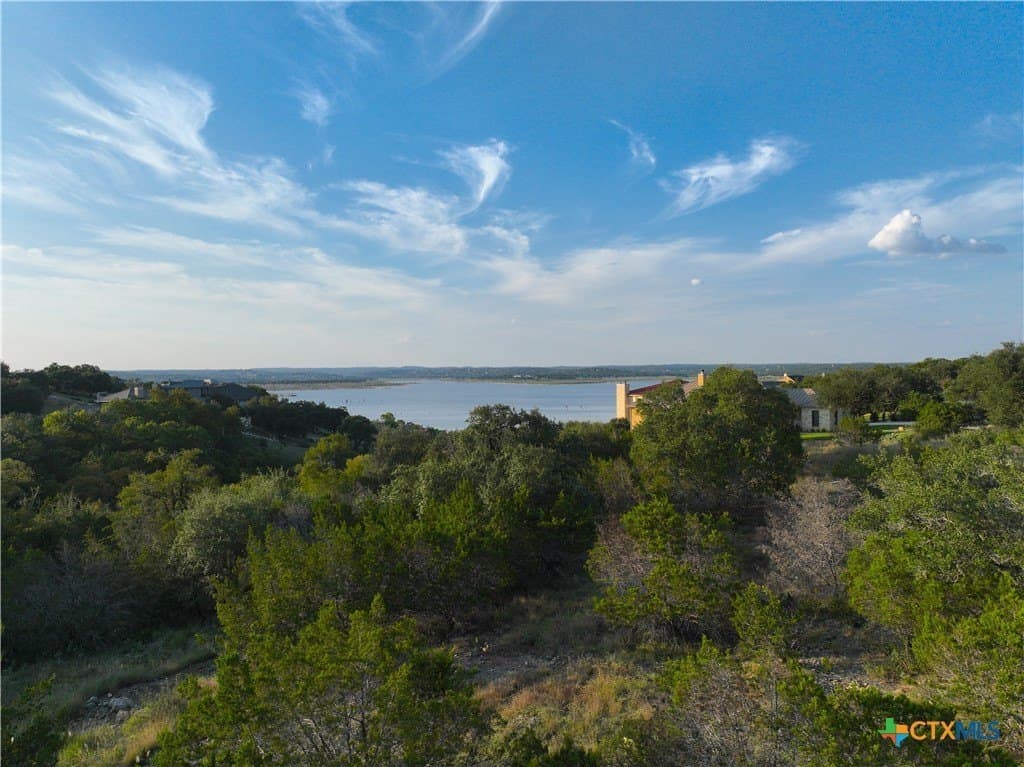 0.69 acres in Comal County - photo 13