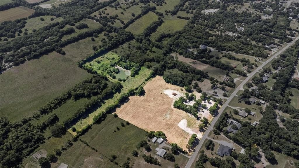15 acres in Grayson County