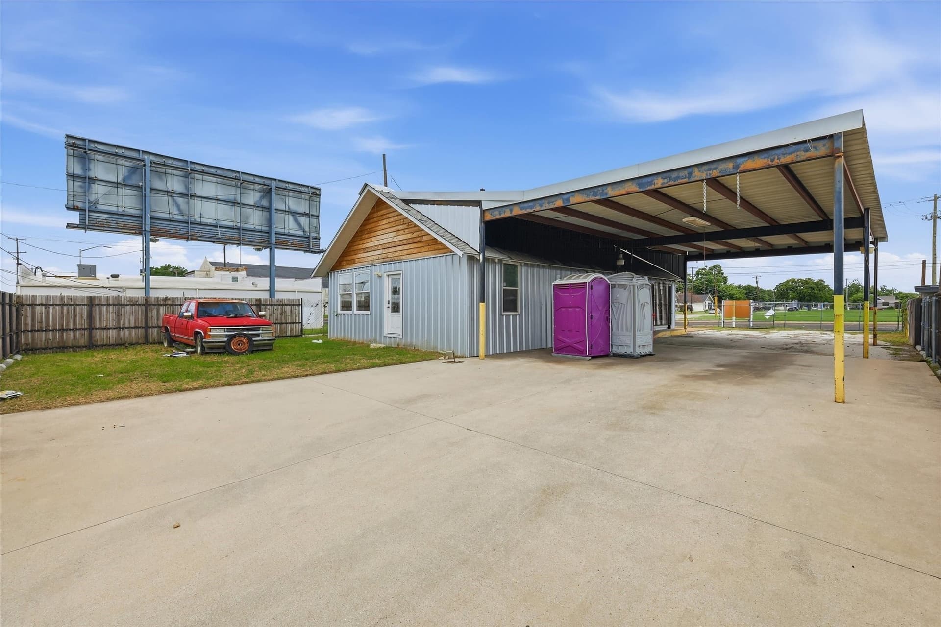 0.18 acres in Tarrant County gallery image 2