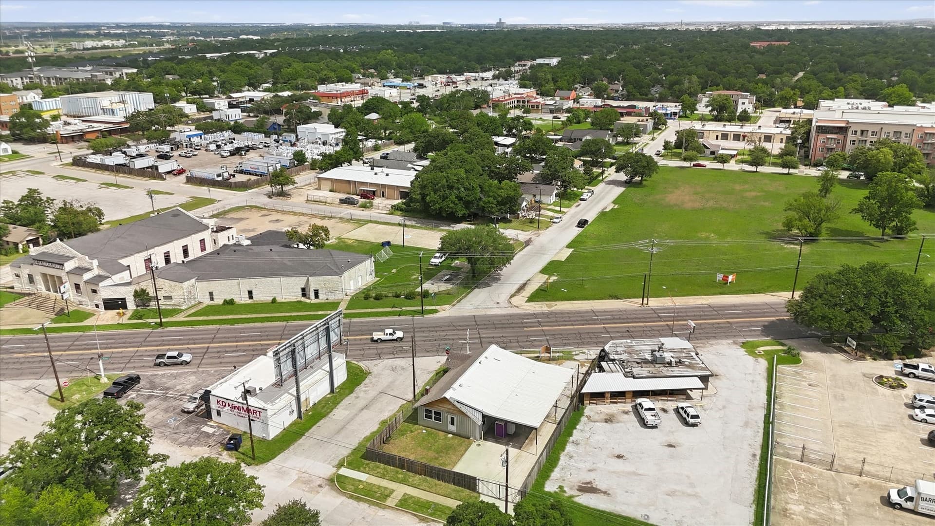 0.18 acres in Tarrant County - photo 20