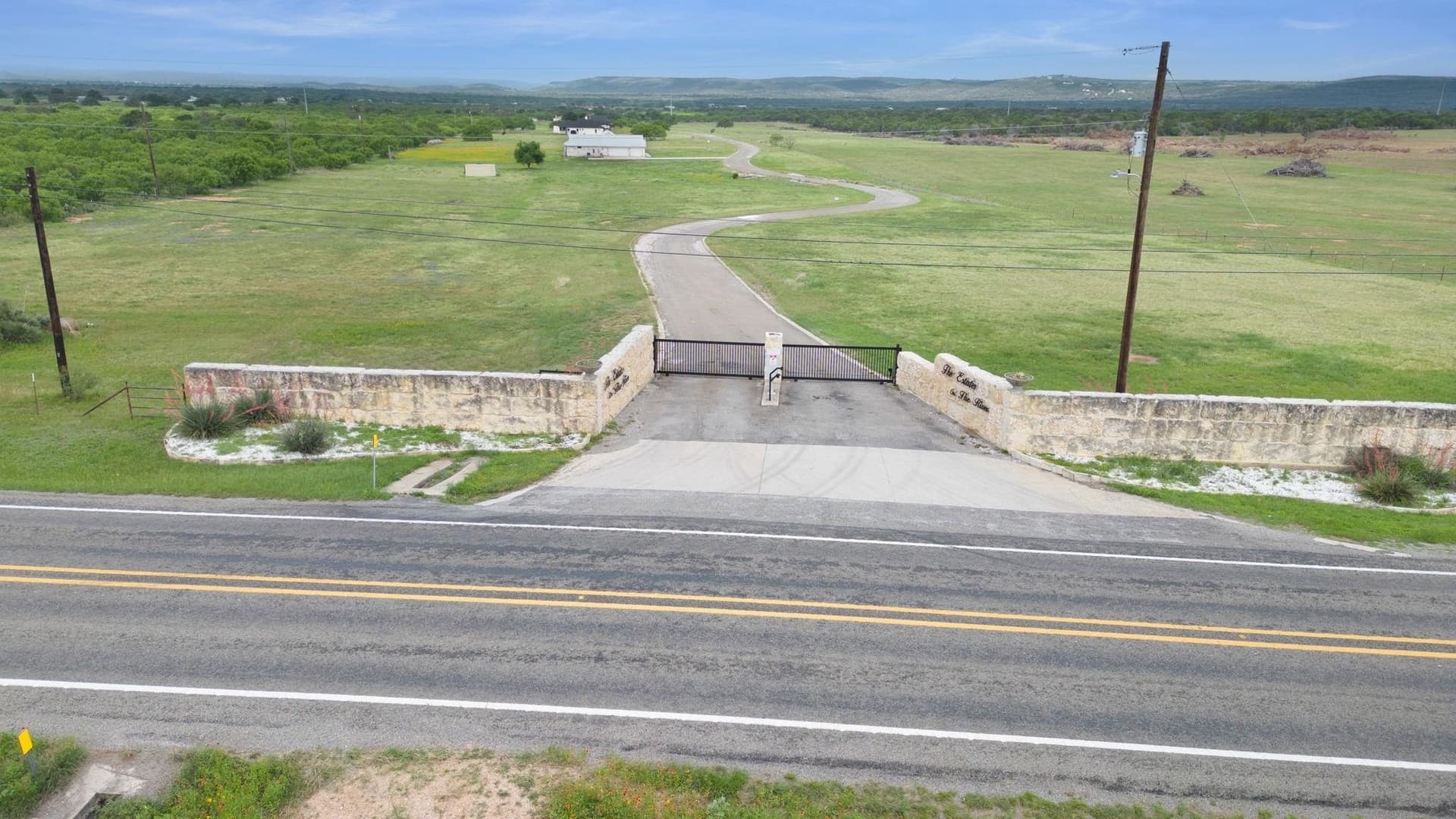1.52 acres in Burnet County featured view