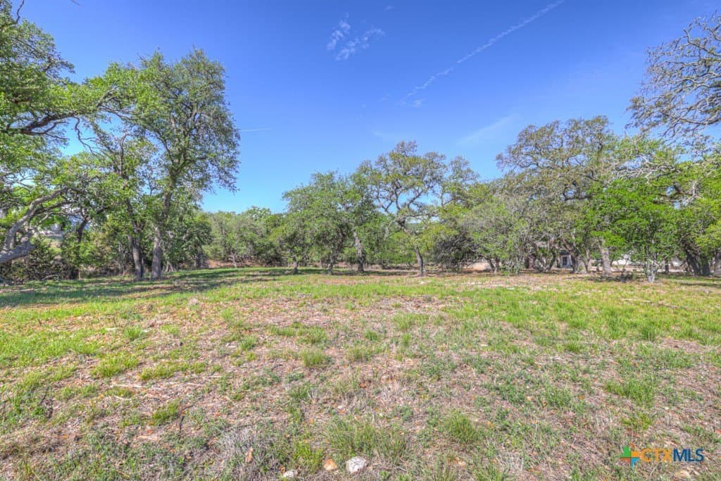 1.16 acres in Comal County - photo 2