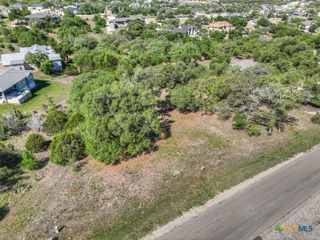 1.16 acres in Comal County - photo 4