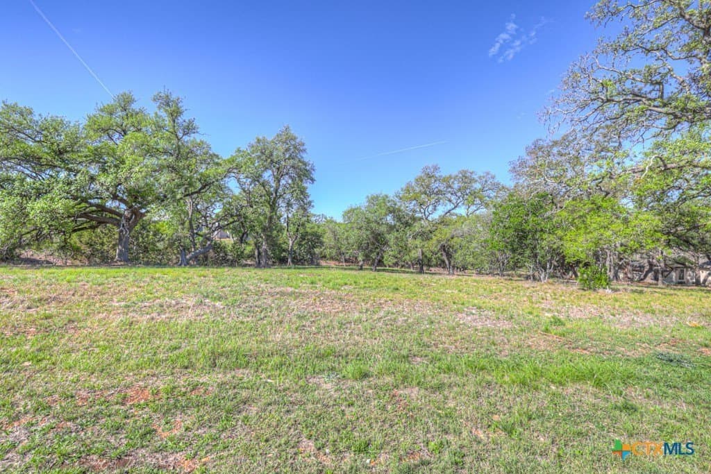 1.16 acres in Comal County