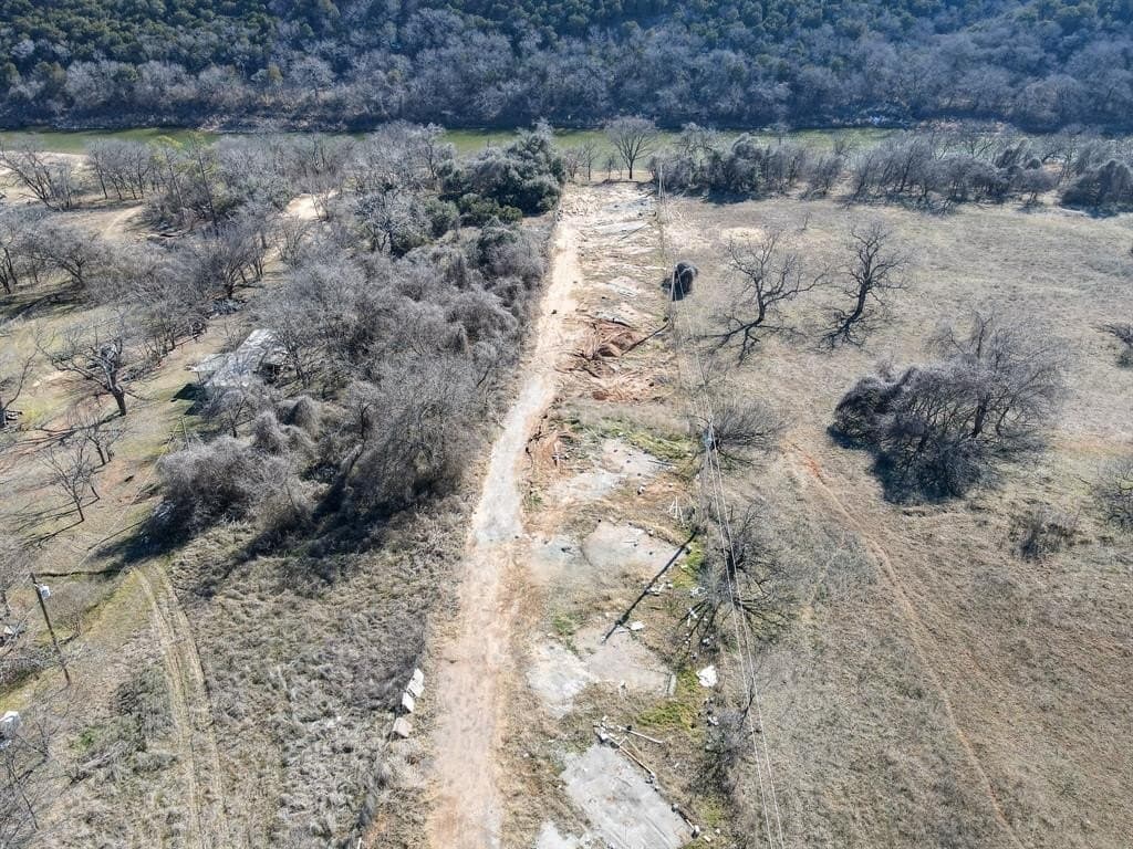 1.15 acres in Somervell County gallery image 3