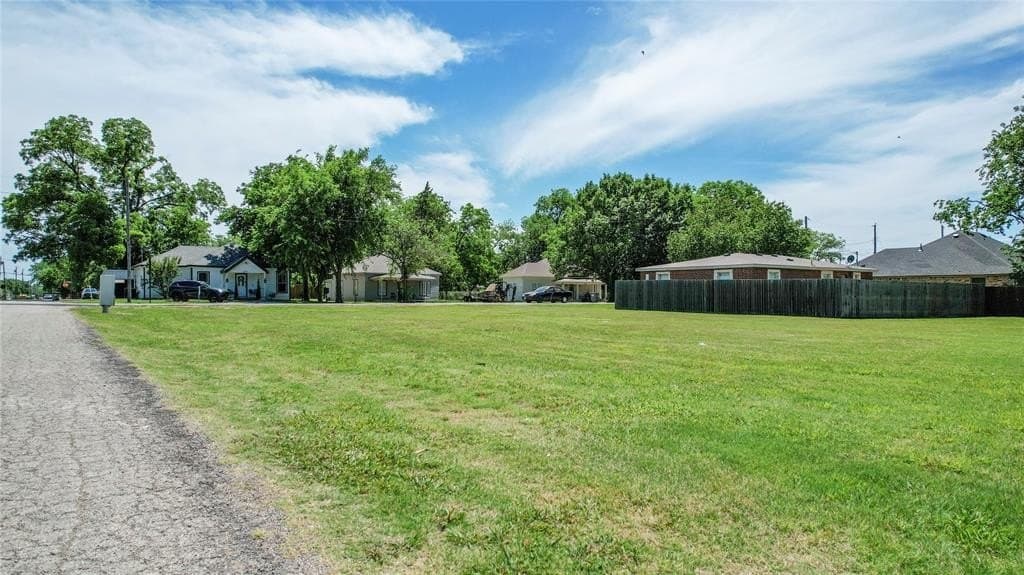 0.34 acres in Collin County gallery image 4