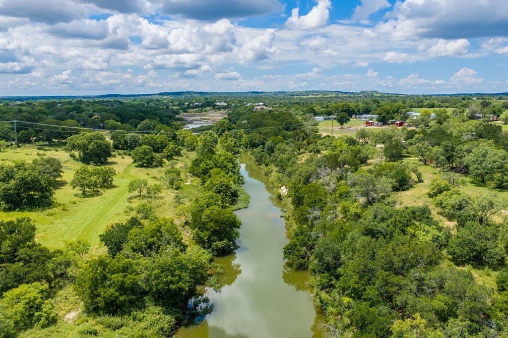 16.29 acres in Gillespie County - photo 47