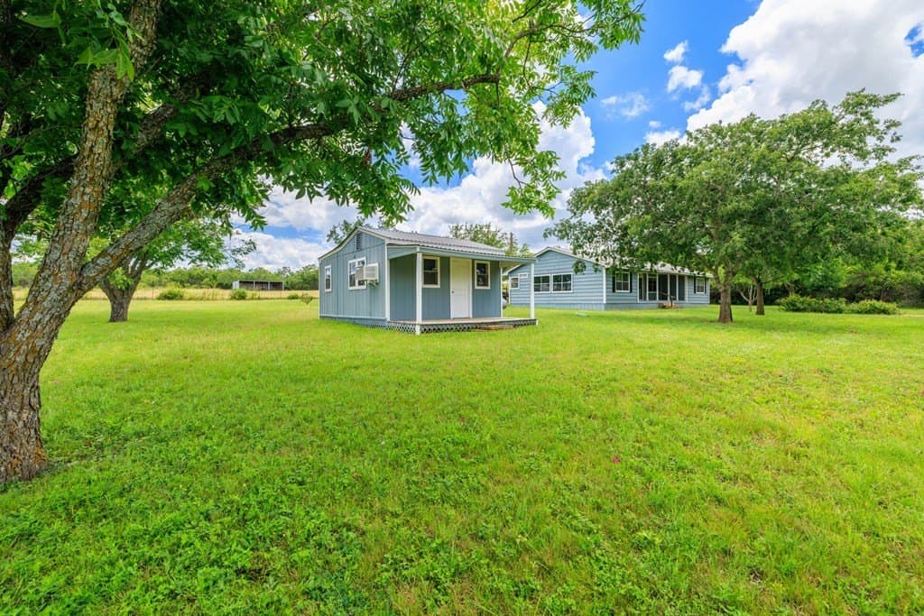 16.29 acres in Gillespie County - photo 24