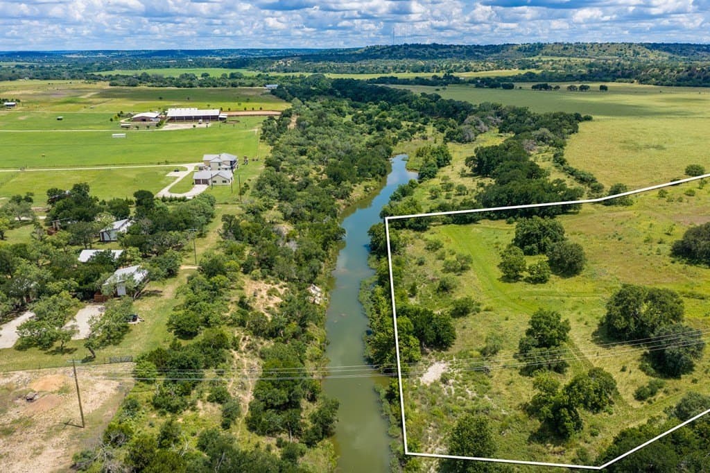16.29 acres in Gillespie County - photo 42