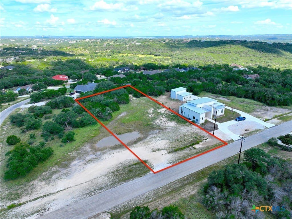 1.02 acres in Comal County gallery image 2