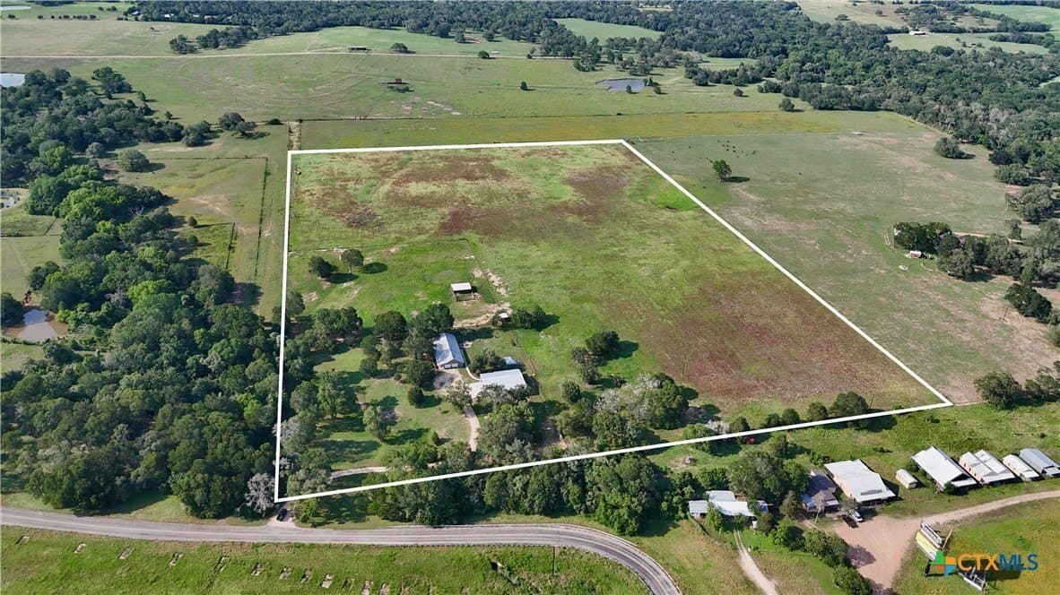 35.28 acres in Fayette County featured view
