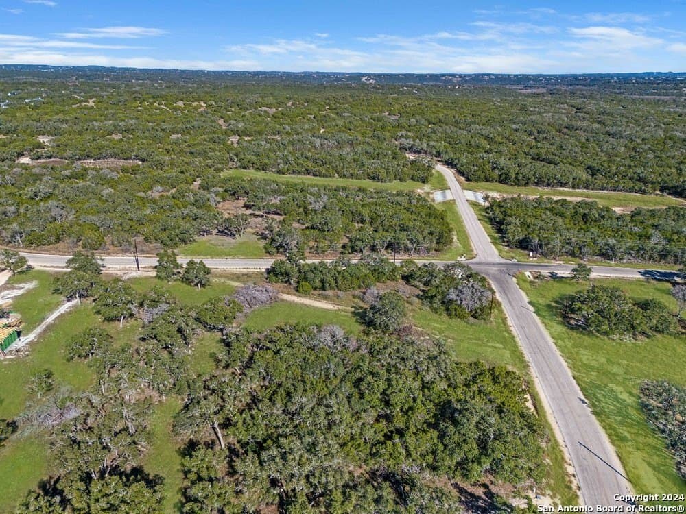 1.39 acres in Comal County - photo 7