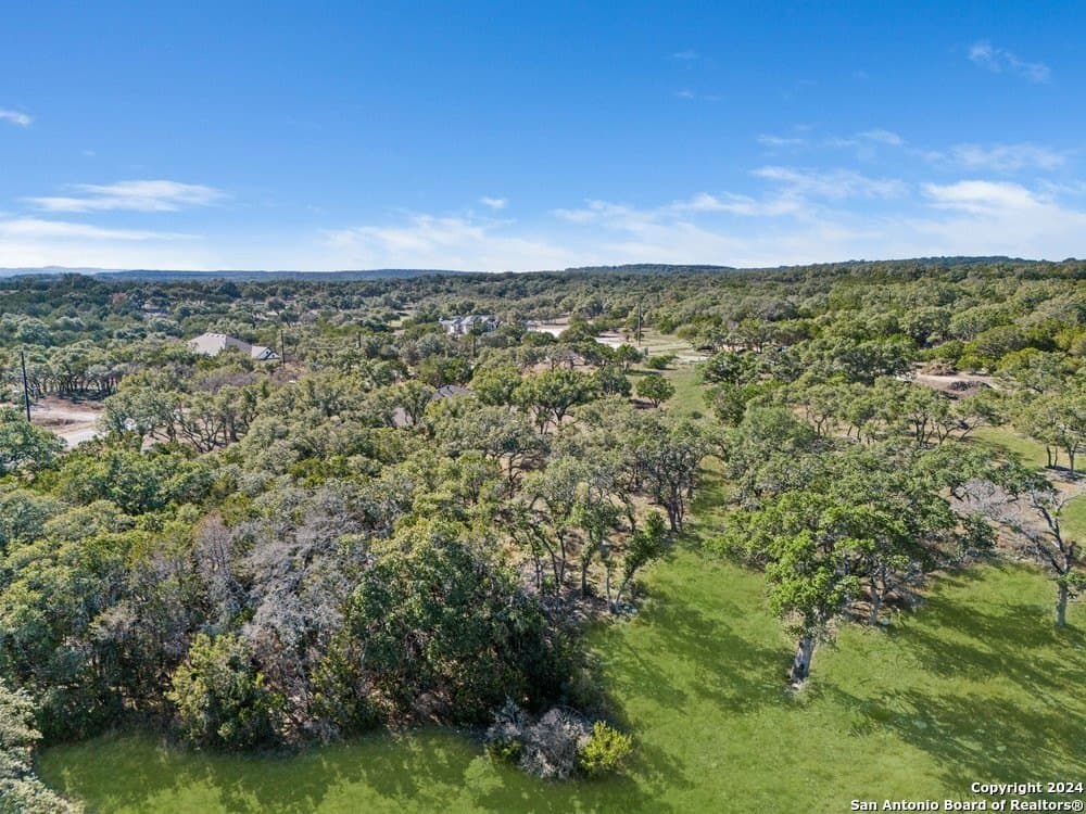 1.39 acres in Comal County - photo 13