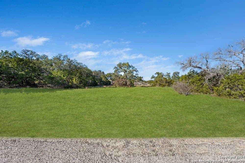 1.39 acres in Comal County - photo 14