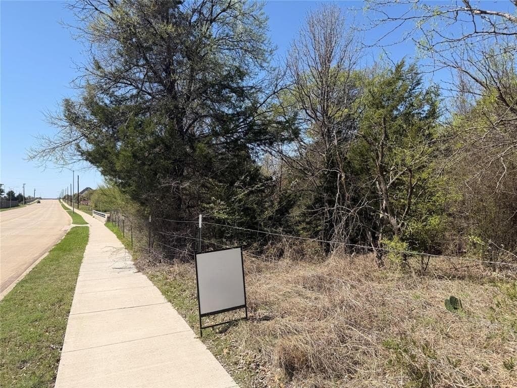 2.96 acres in Tarrant County