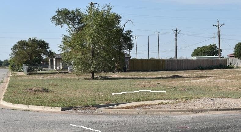 0.17 acres in Lubbock County gallery image 3