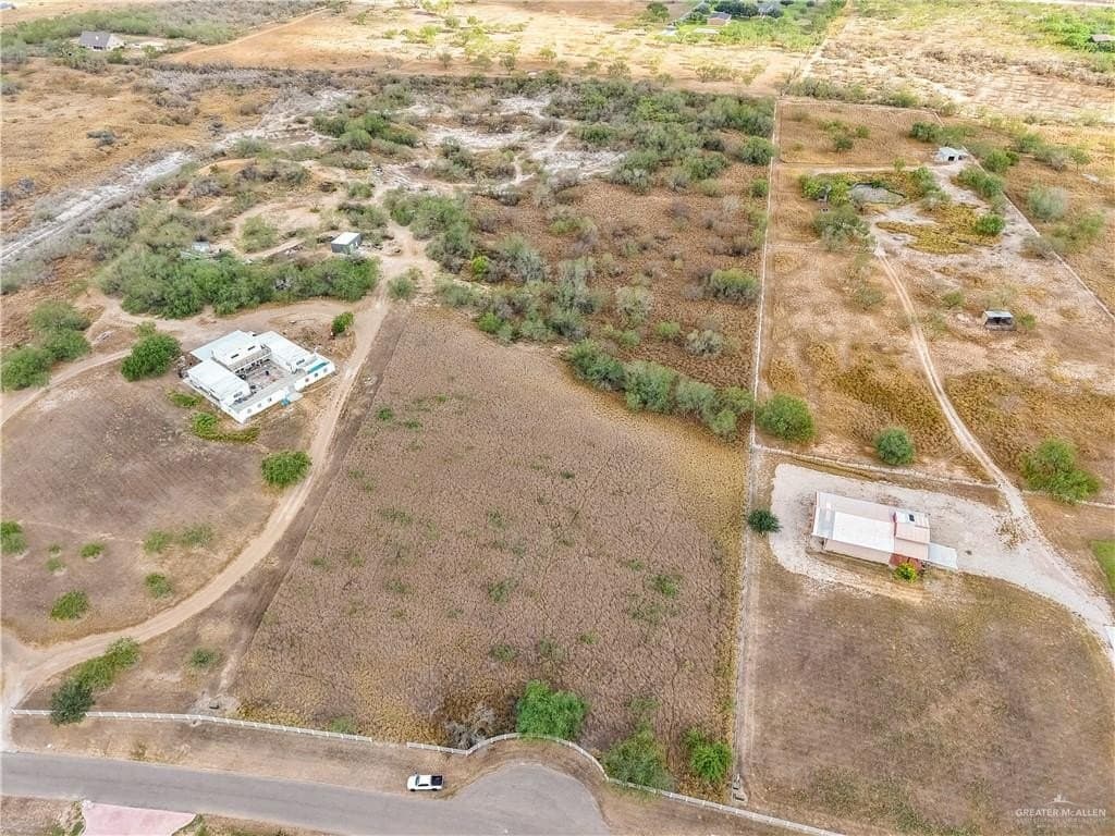 10.62 acres in Hidalgo County - photo 5