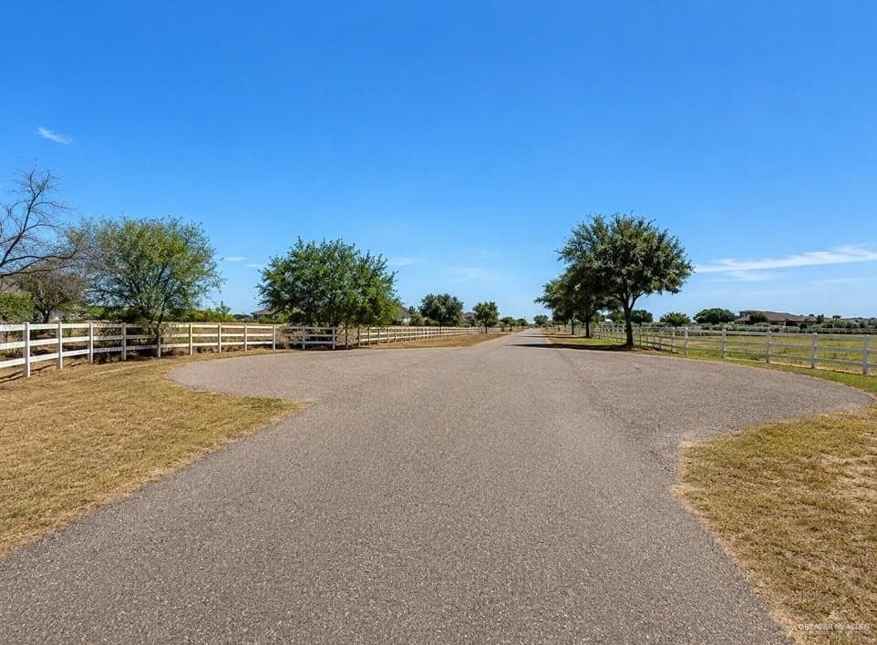 10.62 acres in Hidalgo County - photo 4