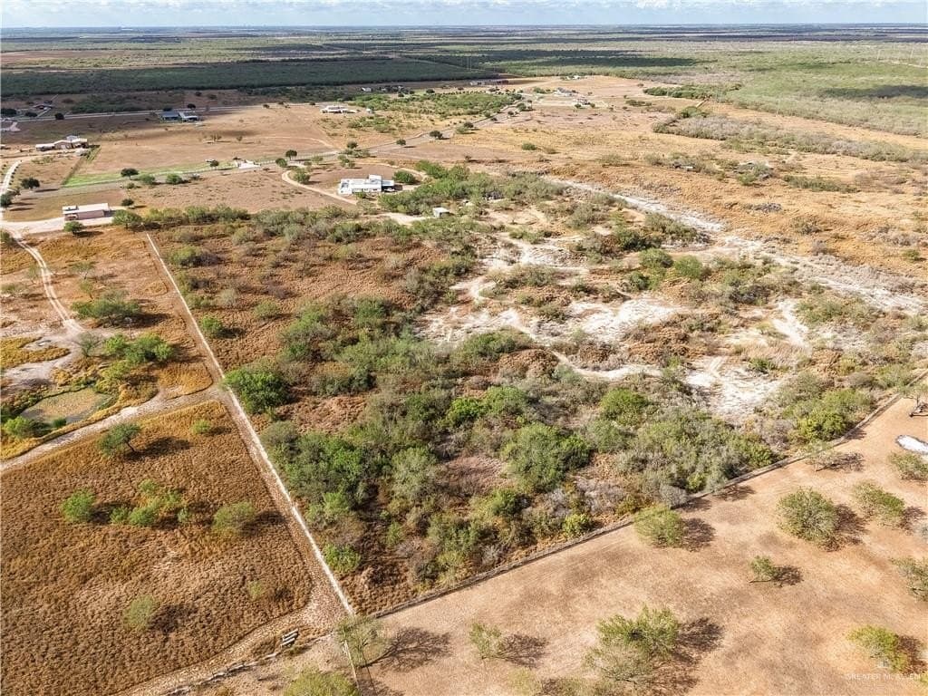 10.62 acres in Hidalgo County - photo 4