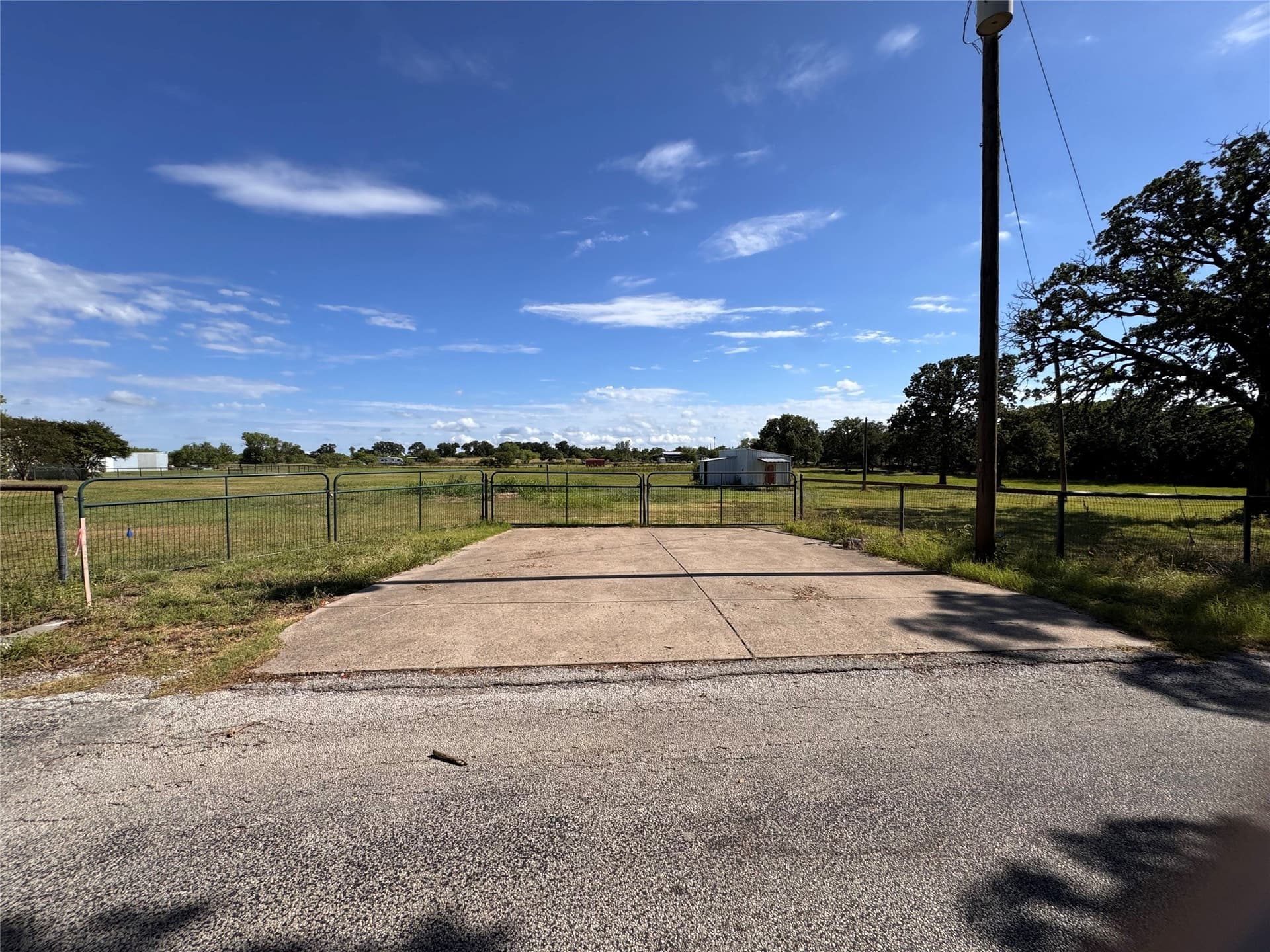 4.21 acres in Johnson County - photo 17