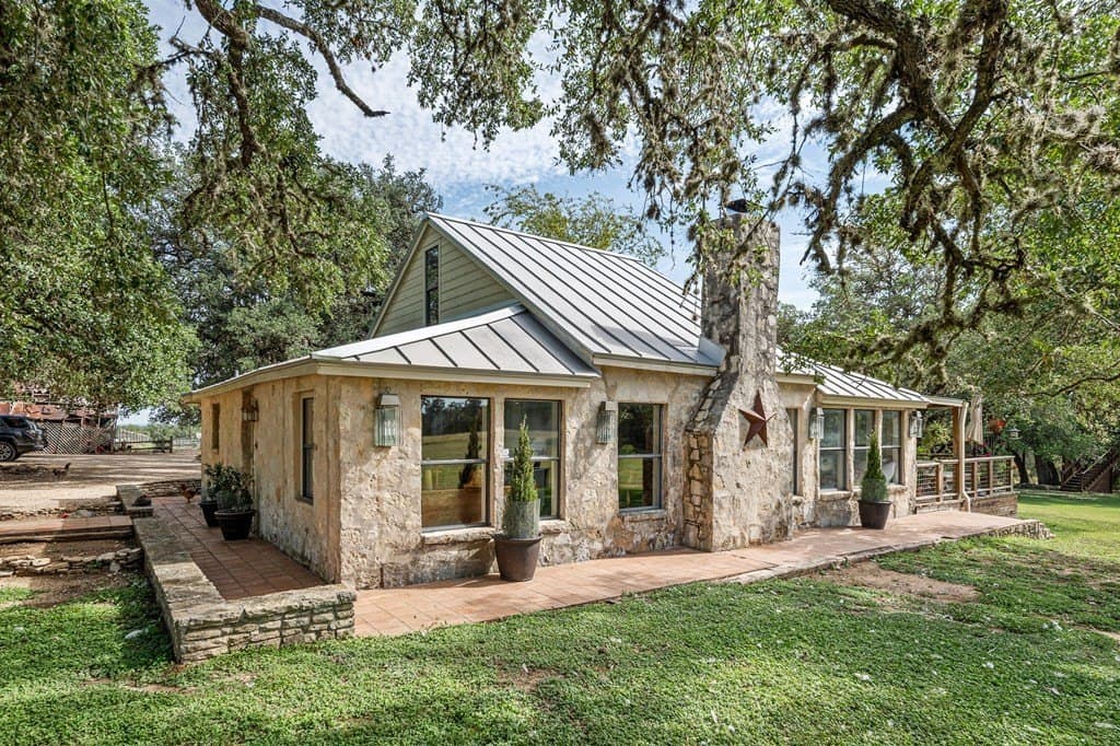 34 acres in Kendall County gallery image 2