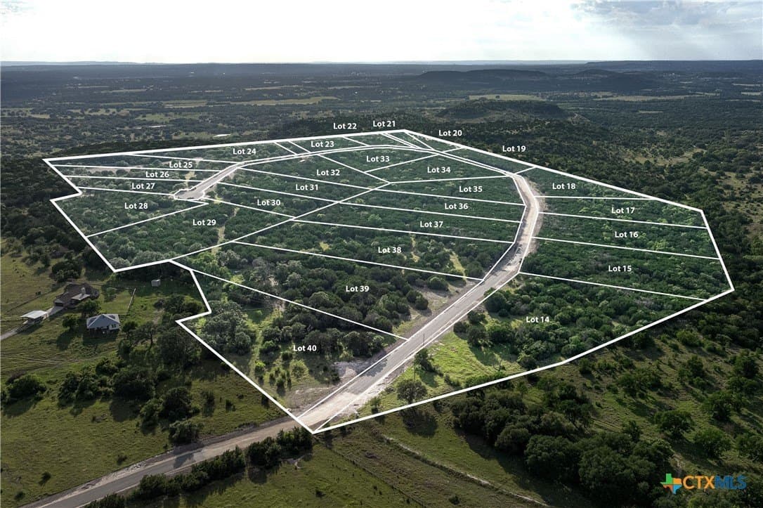 3.01 acres in Burnet County gallery image 4