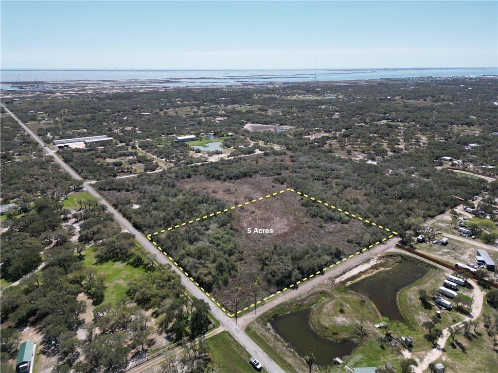 5 acres in Aransas County