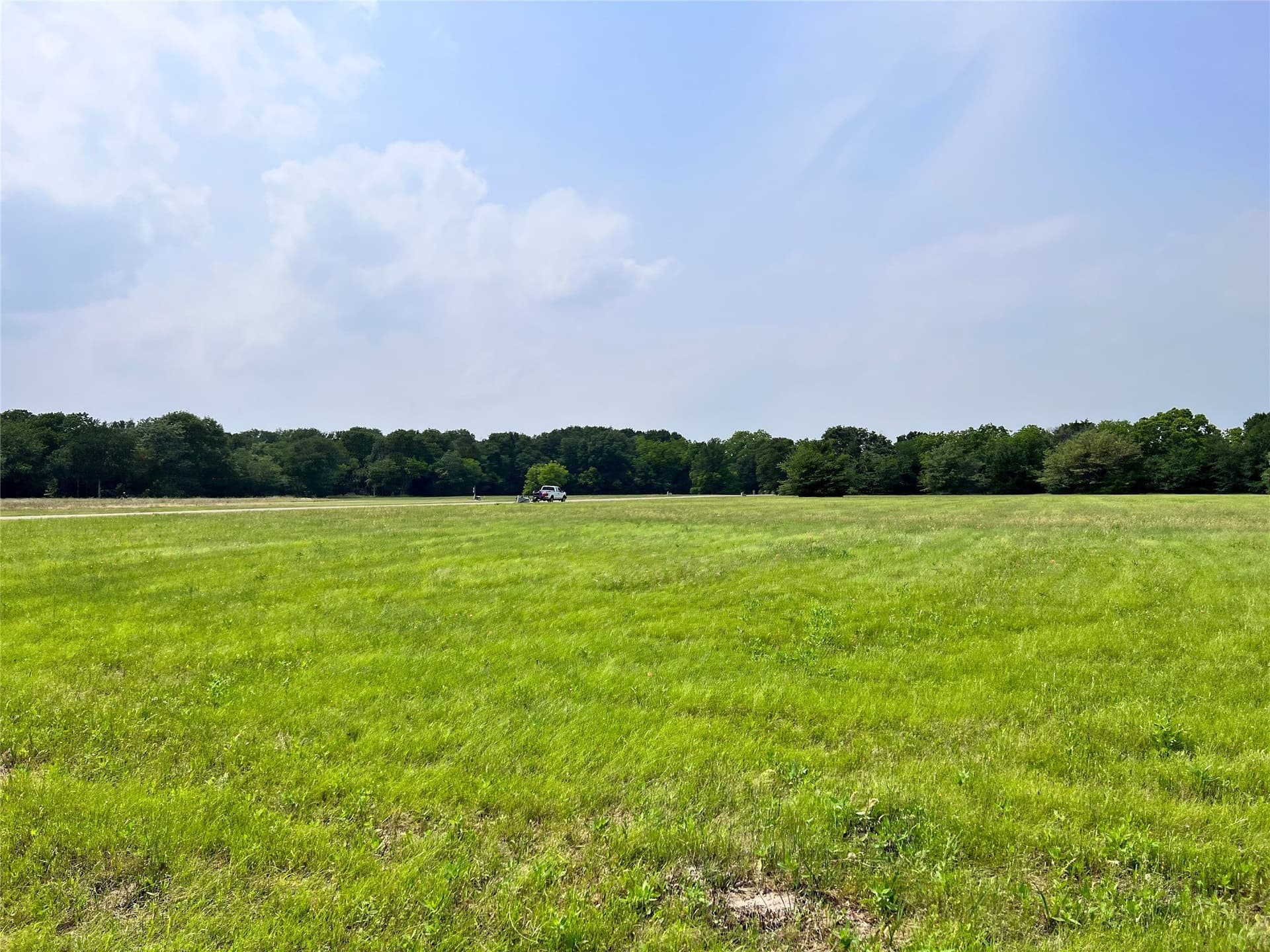 1.14 acres in Navarro County - photo 17