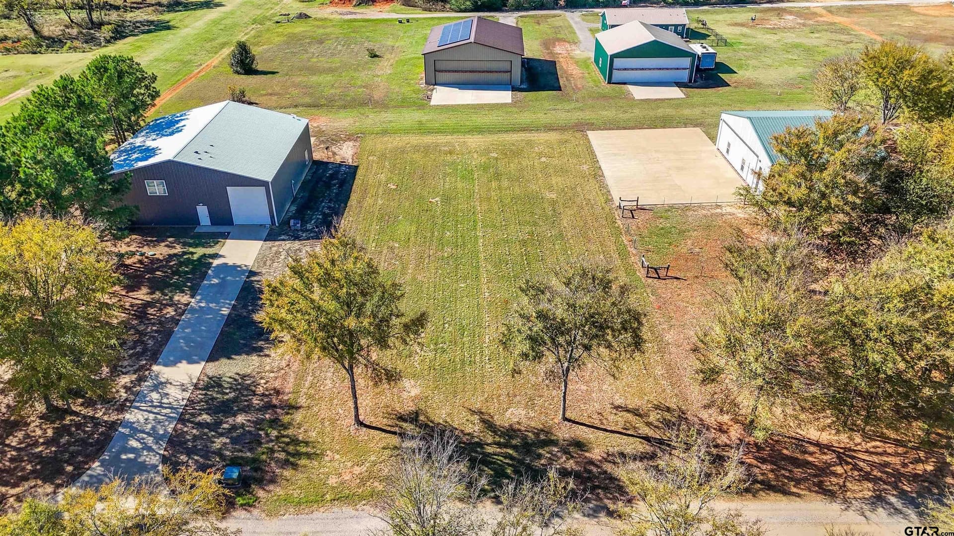 0.46 acres in Henderson County gallery image 3