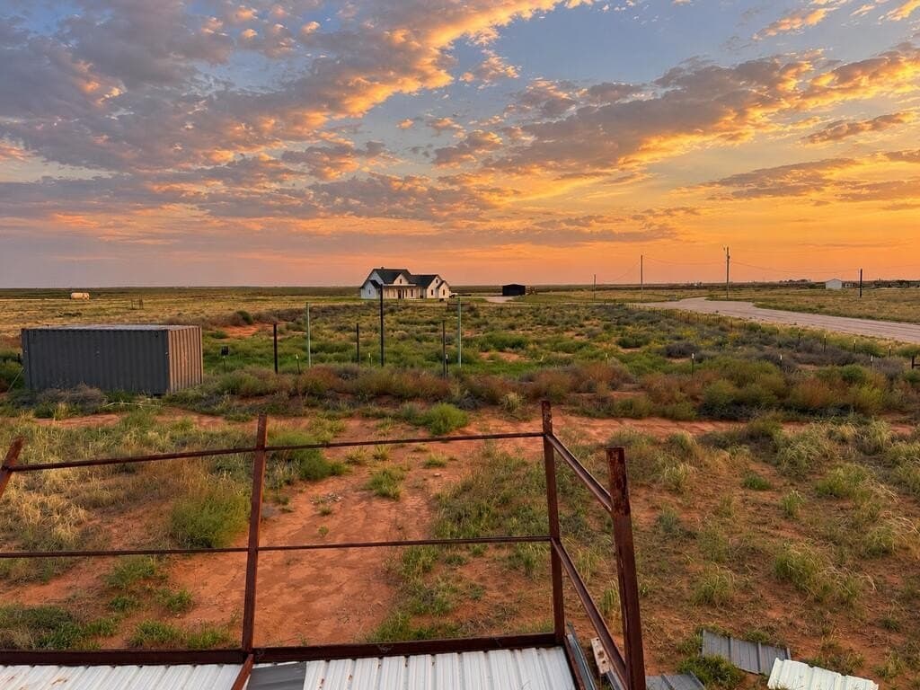 10 acres in Gaines County - photo 7