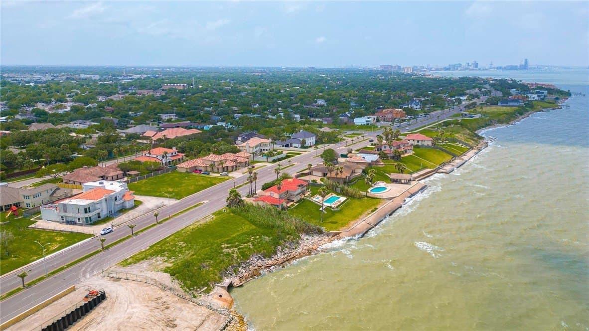 0.38 acres in Nueces County - photo 13